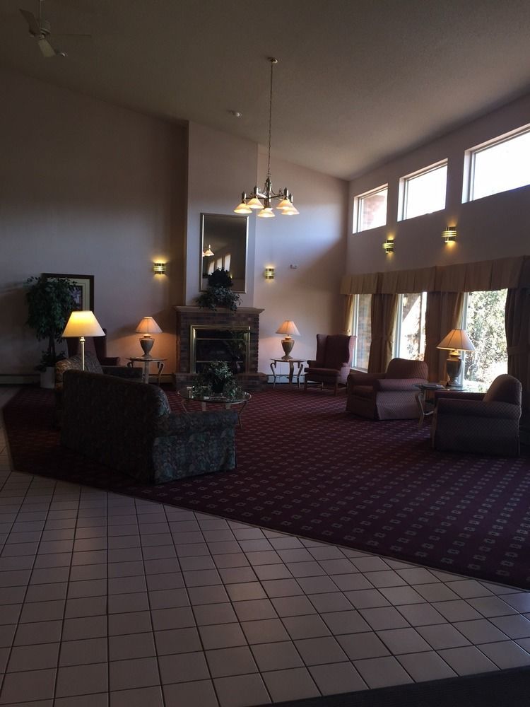 Boarders Inn & Suites By Cobblestone Hotels Superior Zewnętrze zdjęcie