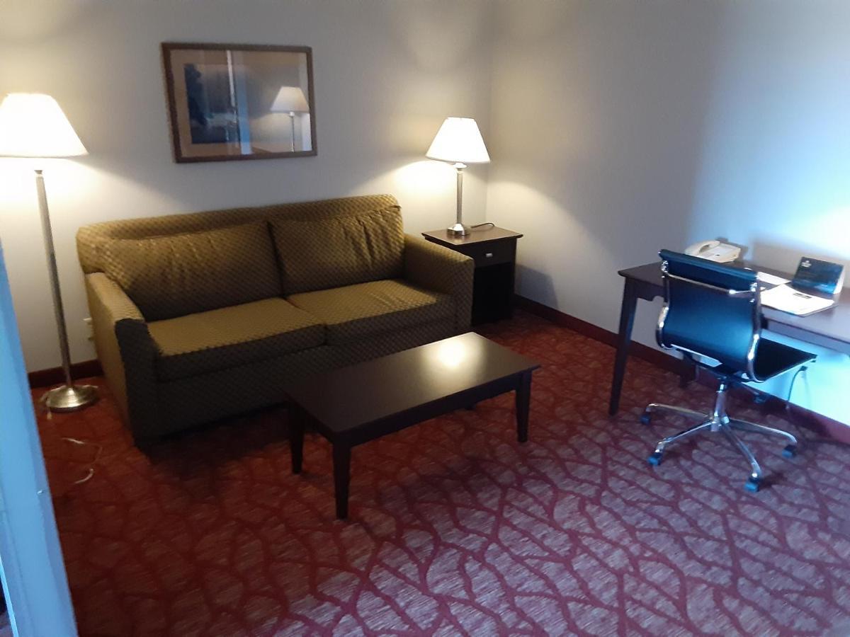 Boarders Inn & Suites By Cobblestone Hotels Superior Zewnętrze zdjęcie