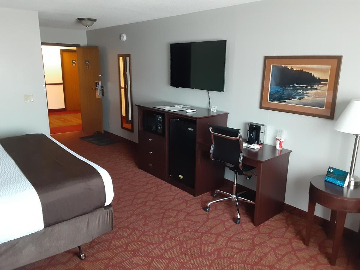 Boarders Inn & Suites By Cobblestone Hotels Superior Zewnętrze zdjęcie